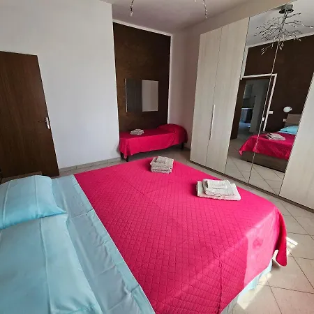 350m Dal Mare - Wi-fi, Moderno, Tranquillo Apartmán *