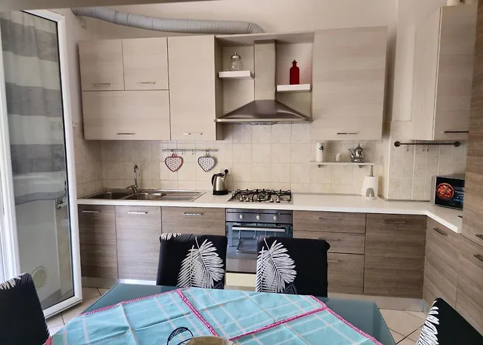 아파트 350m Dal Mare - Wi-fi, Moderno, Tranquillo 푼타 마리나